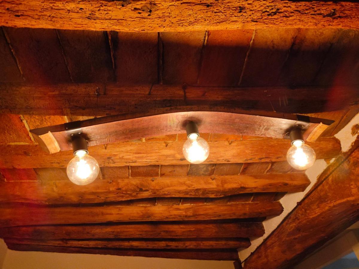 Casa Vacanze Vicolo Della Luna Ambra Exterior foto